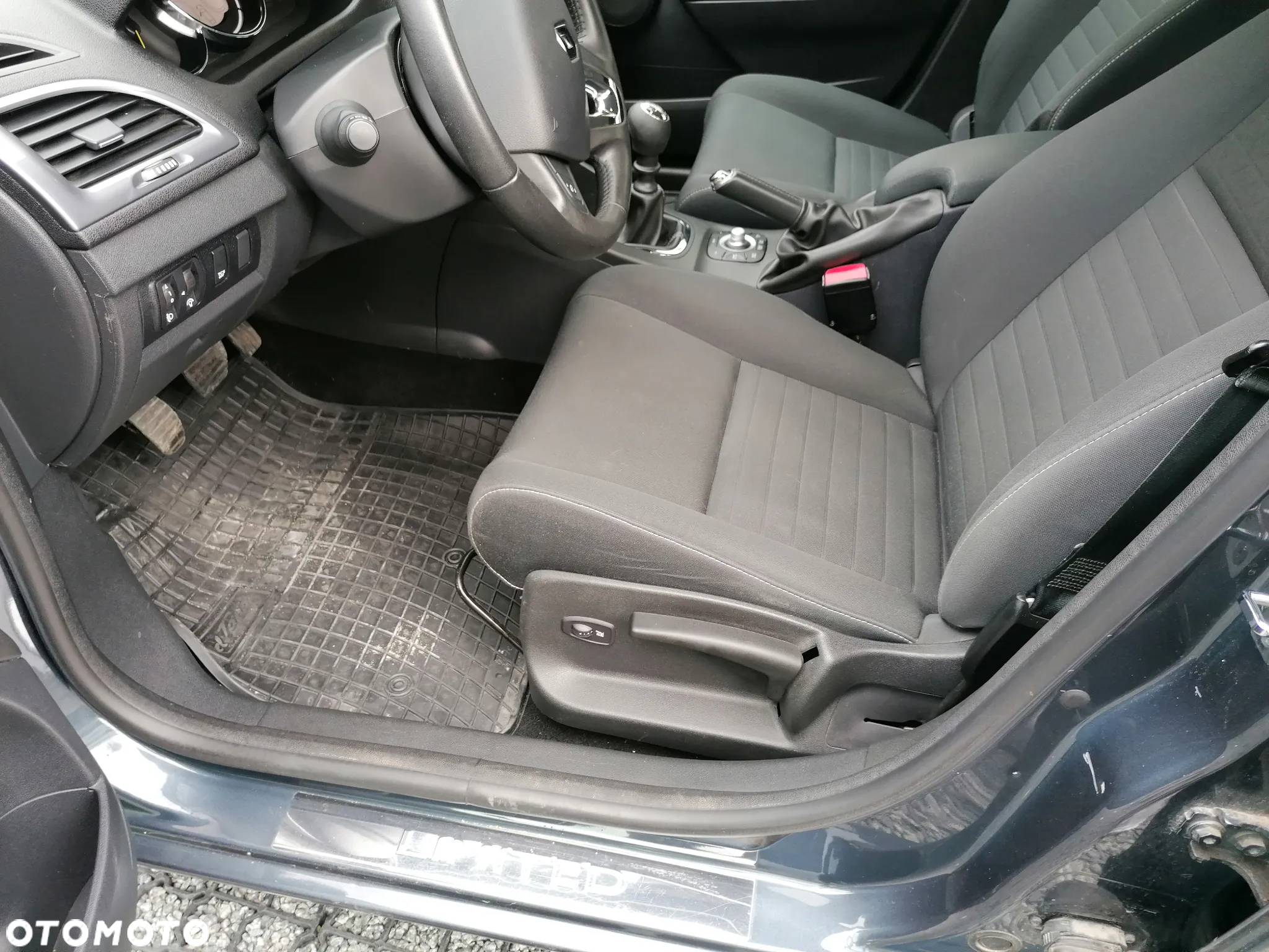 Renault Megane 1.6 16V 110 LIMITED - 10