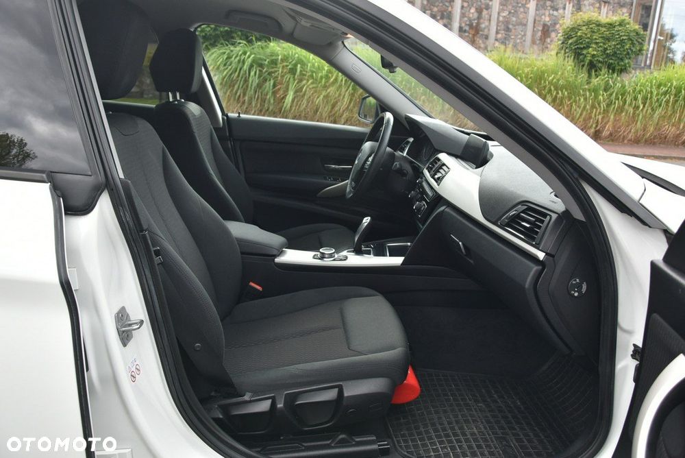 BMW 3GT 320d xDrive GT - 15