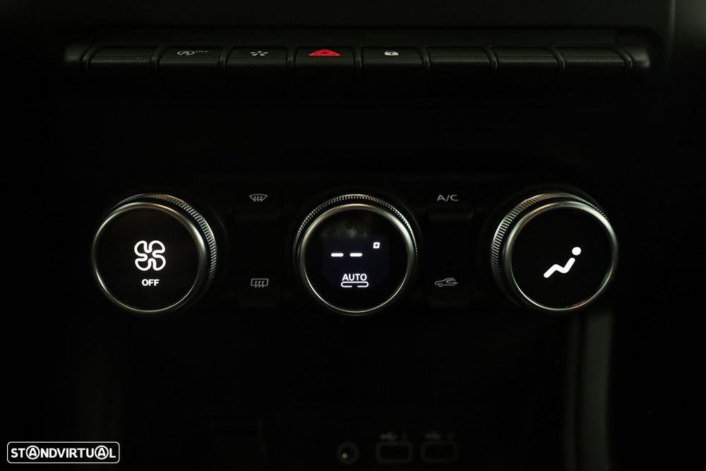 Renault Captur 1.0 TCe Techno - 12