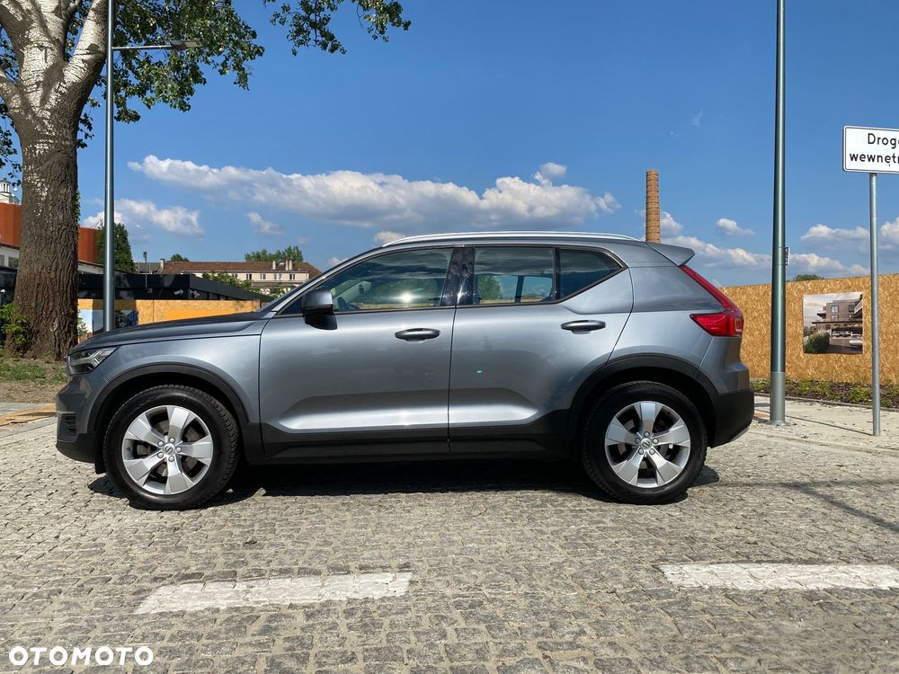 Volvo XC 40 D4 AWD Momentum Pro - 1