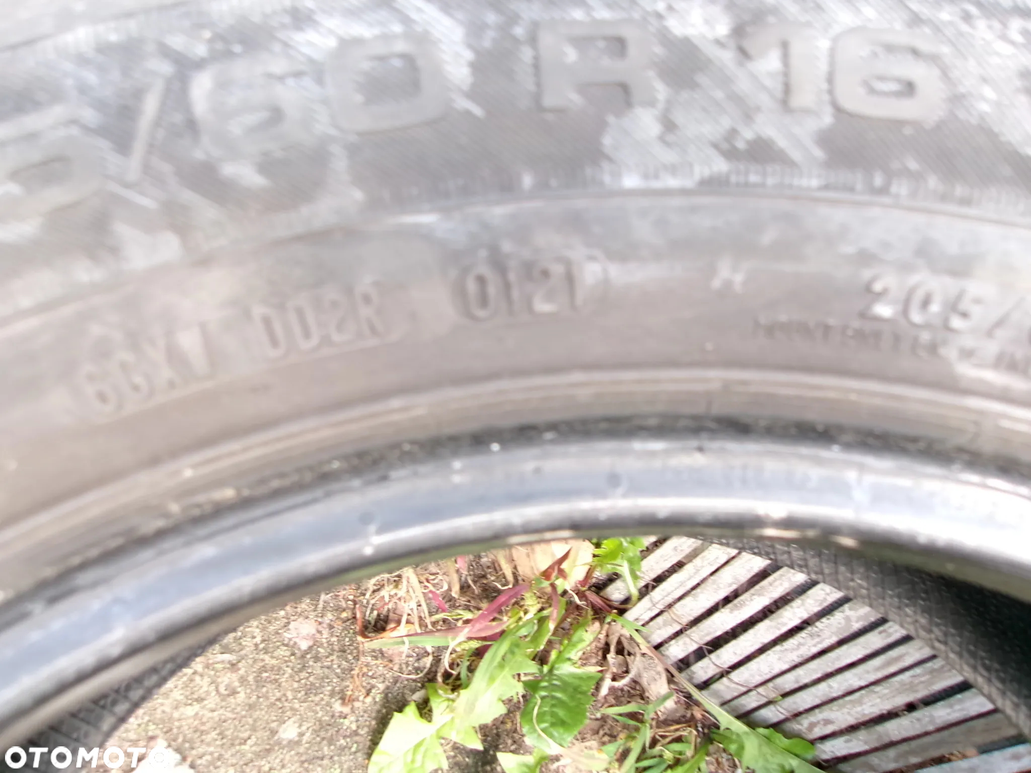 OPONA LETNIA UNIROYAL RAIN EXPERT 3   1SZT  205/60/16 - 5