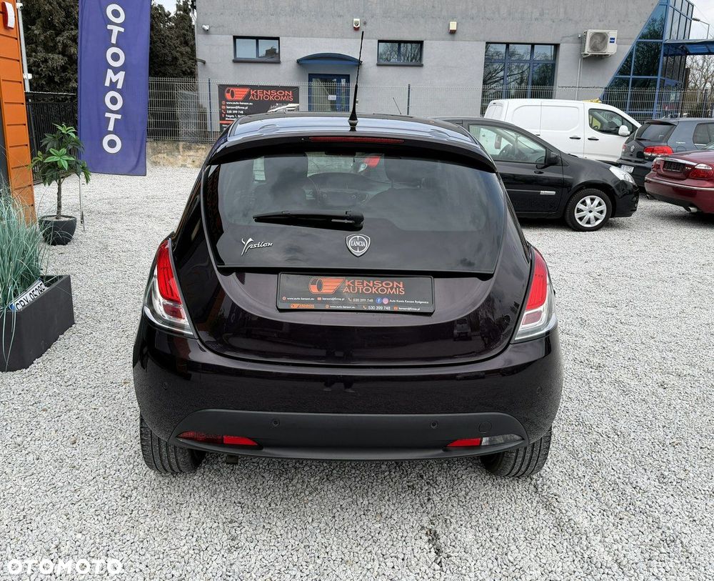 Lancia Ypsilon 0.9 Black&Red S&S - 34