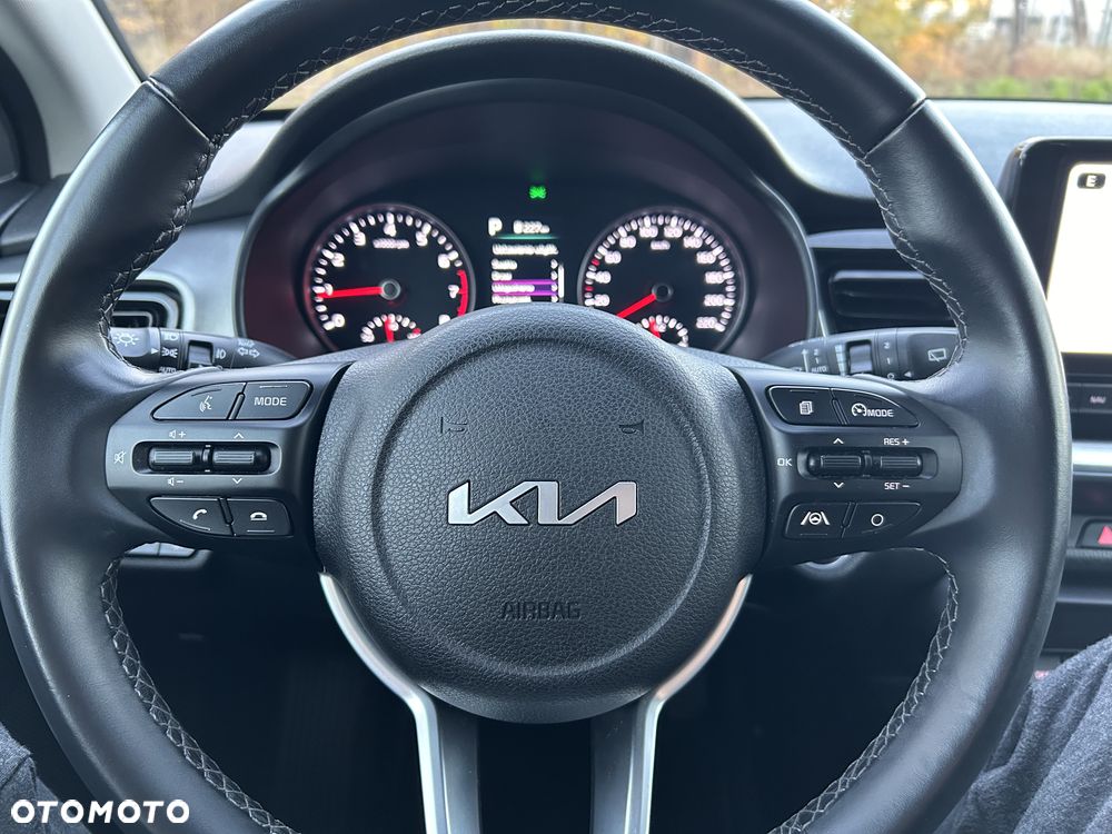 Kia Stonic 1.0 T-GDI L Business Line DCT - 19