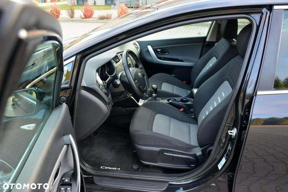 Kia Ceed 1.4 CVVT Spirit - 20