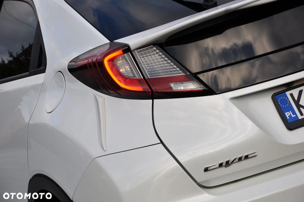 Honda Civic 1.8i-VTEC Sport - 16