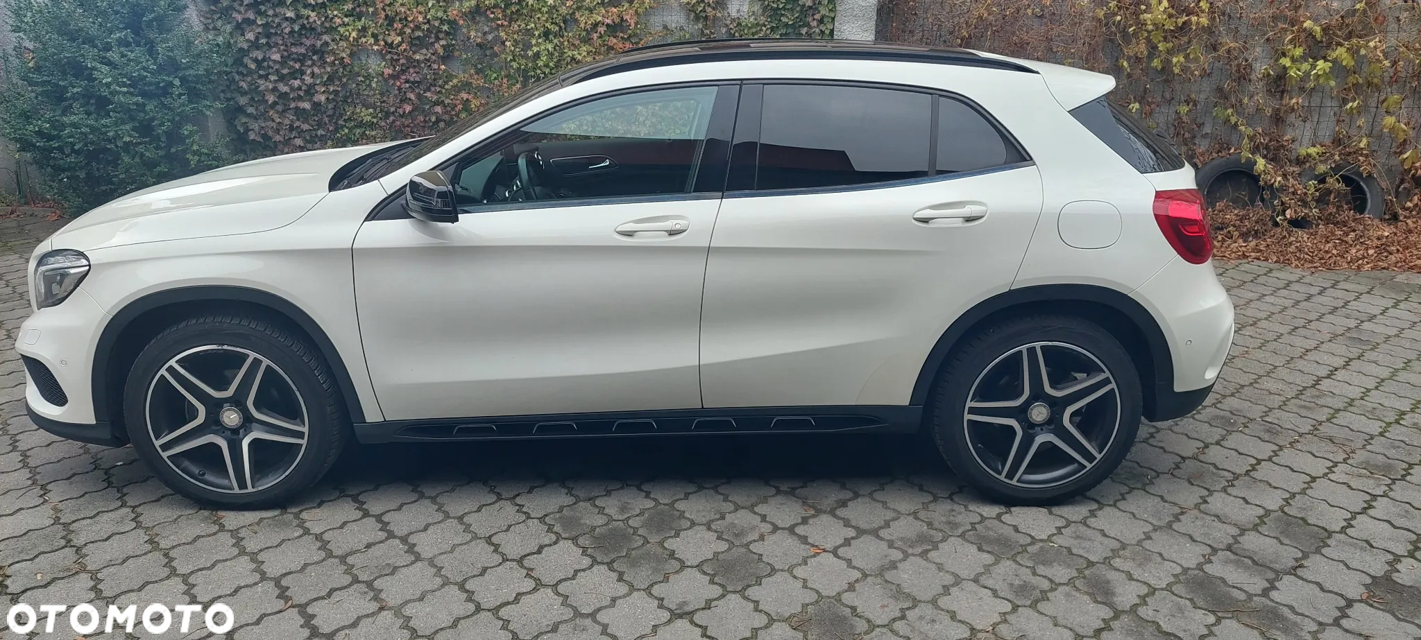 Mercedes-Benz GLA - 6