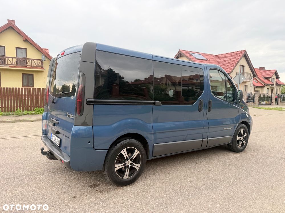 Renault Trafic - 23