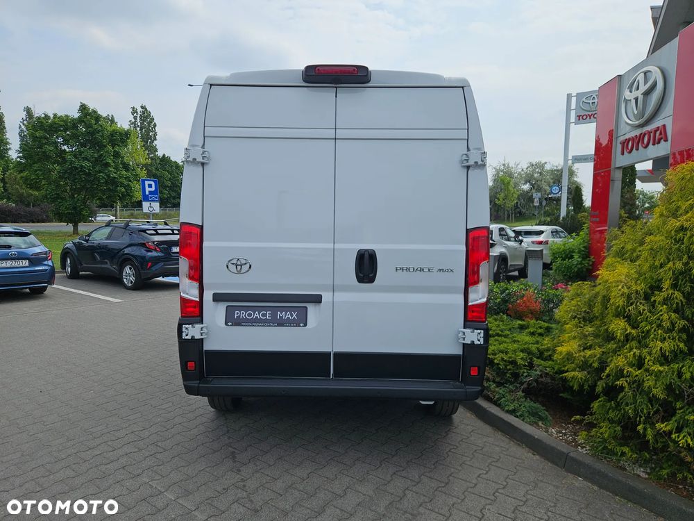 Toyota PROACE MAX - 7