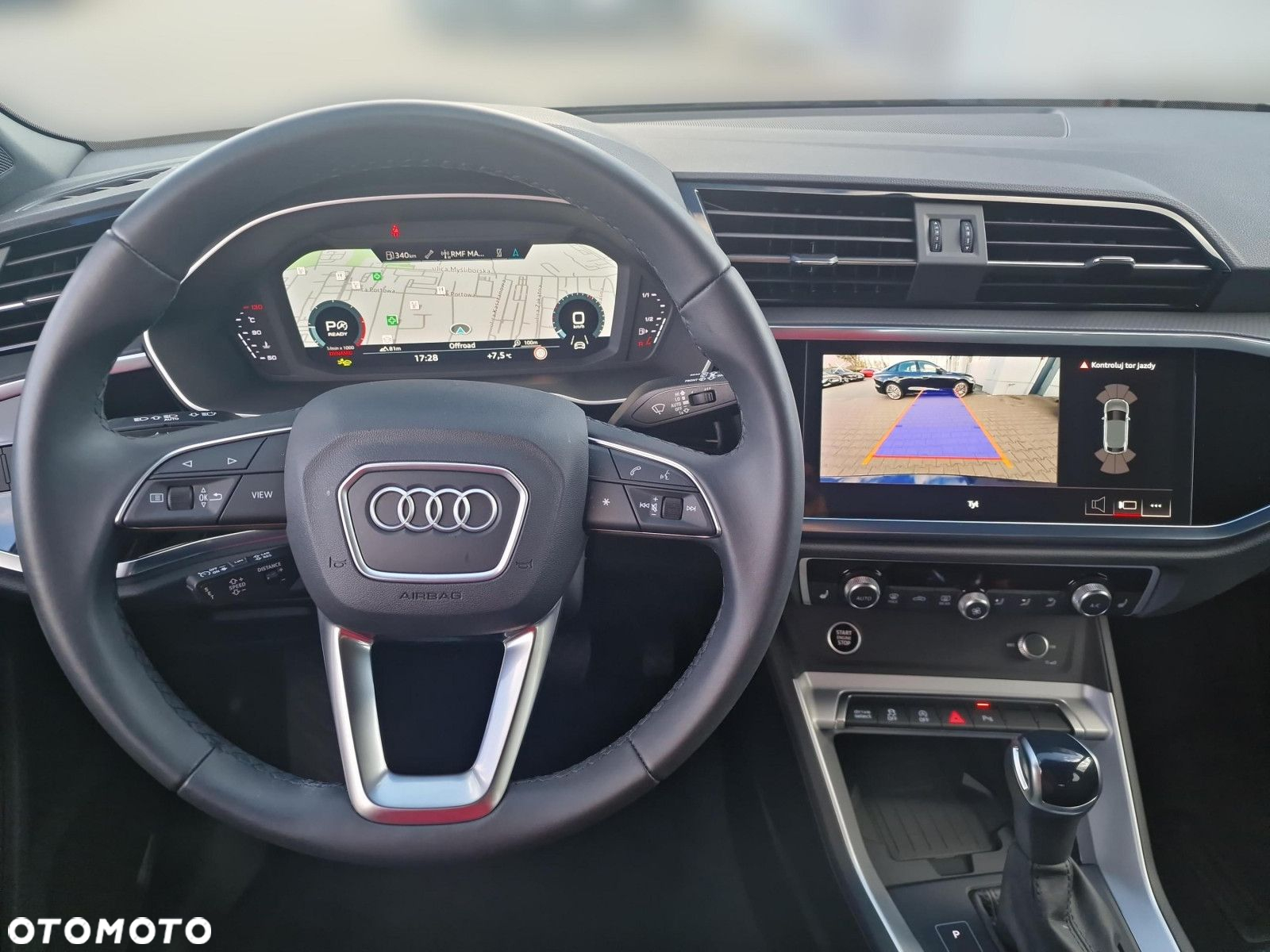 Audi Q3 Sportback - 11