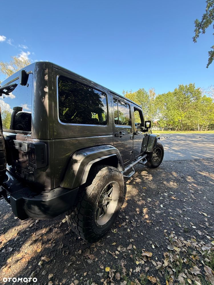Jeep Wrangler 3.6 Unlim Sahara - 10
