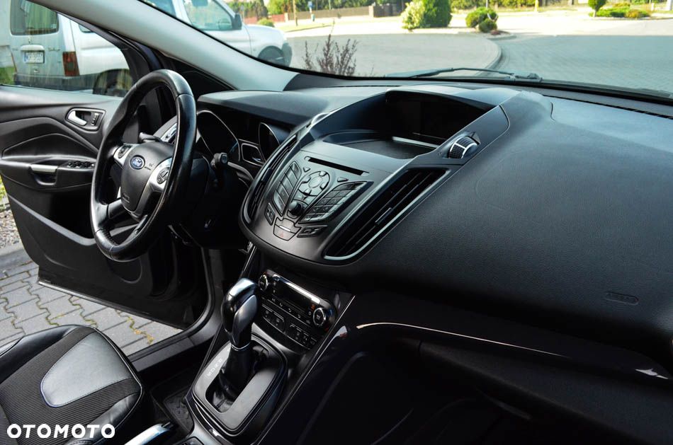 Ford Kuga 2.0 TDCi 4WD Titanium - 40