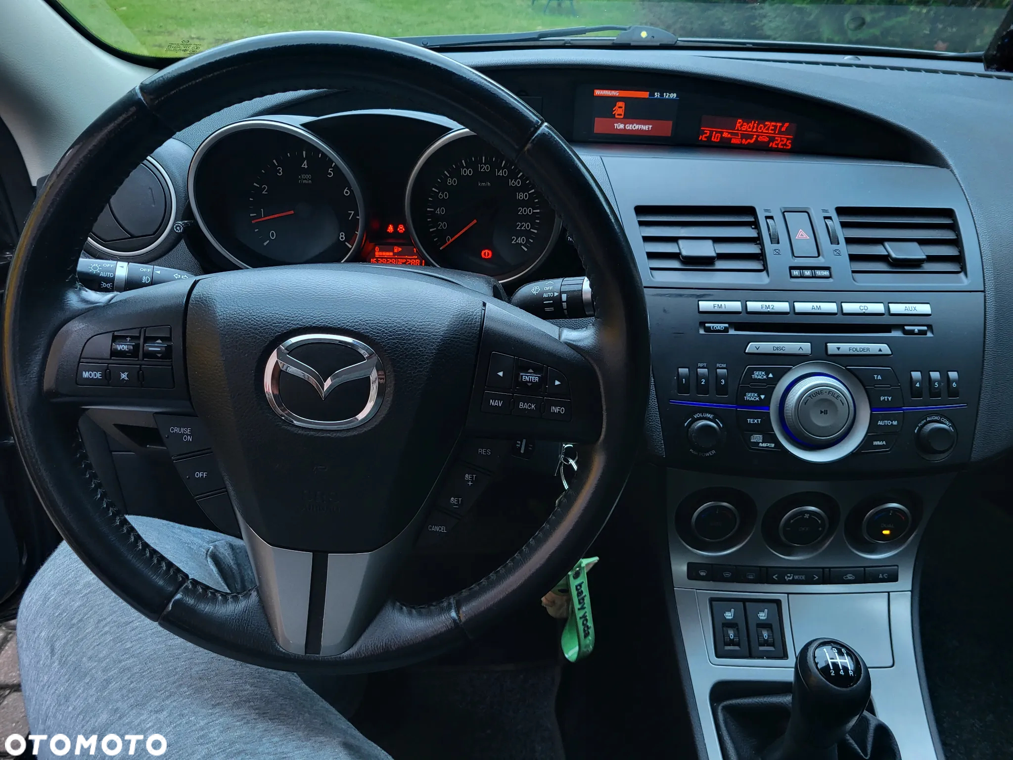 Mazda 3 1.6 Exclusive + - 10
