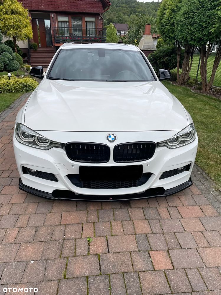 BMW Seria 3 330i xDrive - 2