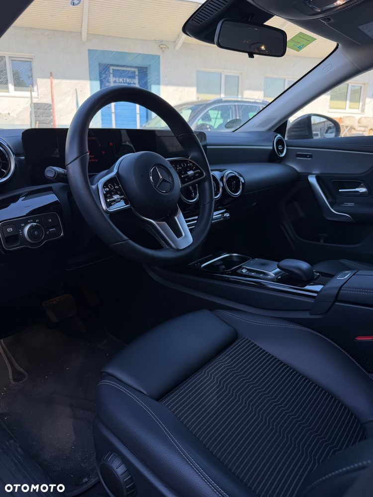 Mercedes-Benz CLA - 6