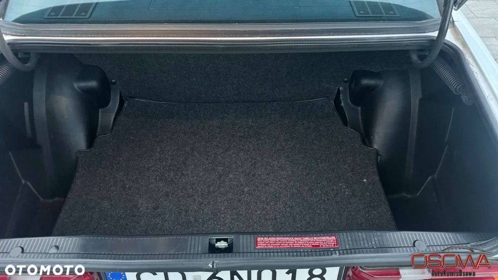 Mercedes-Benz W201 (190) - 18