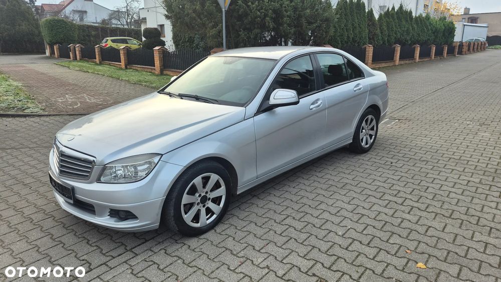 Mercedes-Benz Klasa C 220 CDI DPF Automatik - 14