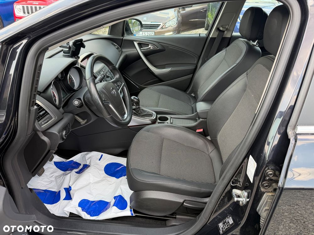 Opel Astra 1.4 Turbo Edition Sport - 28