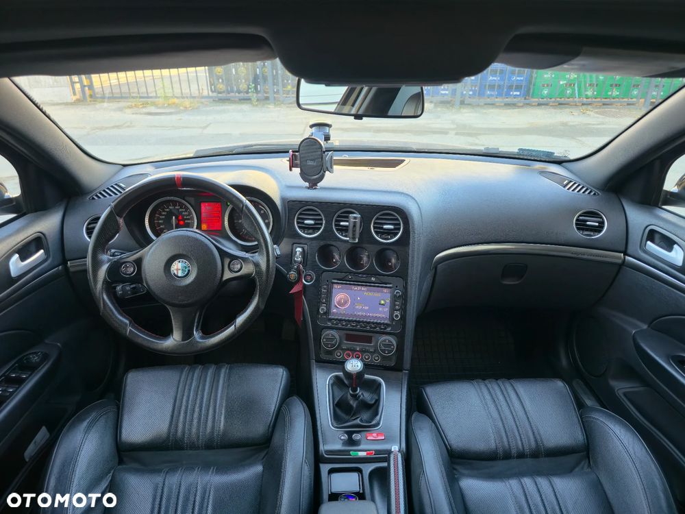 Alfa Romeo 159 2.0JTDM Sport Plus - 18