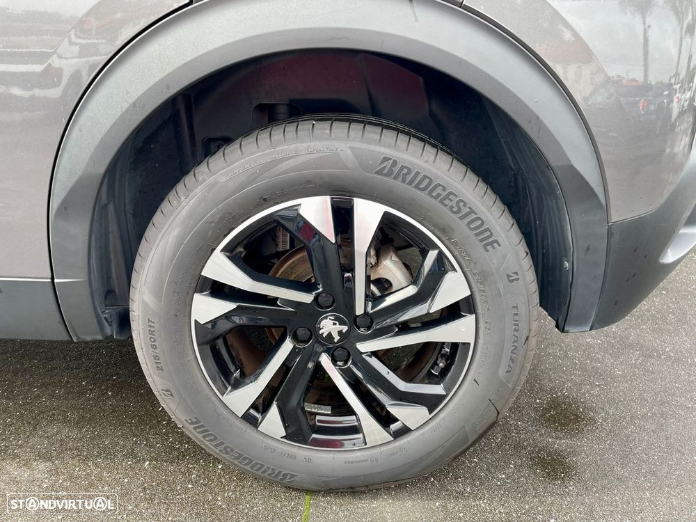 Peugeot 2008 1.2 PureTech Allure - 7