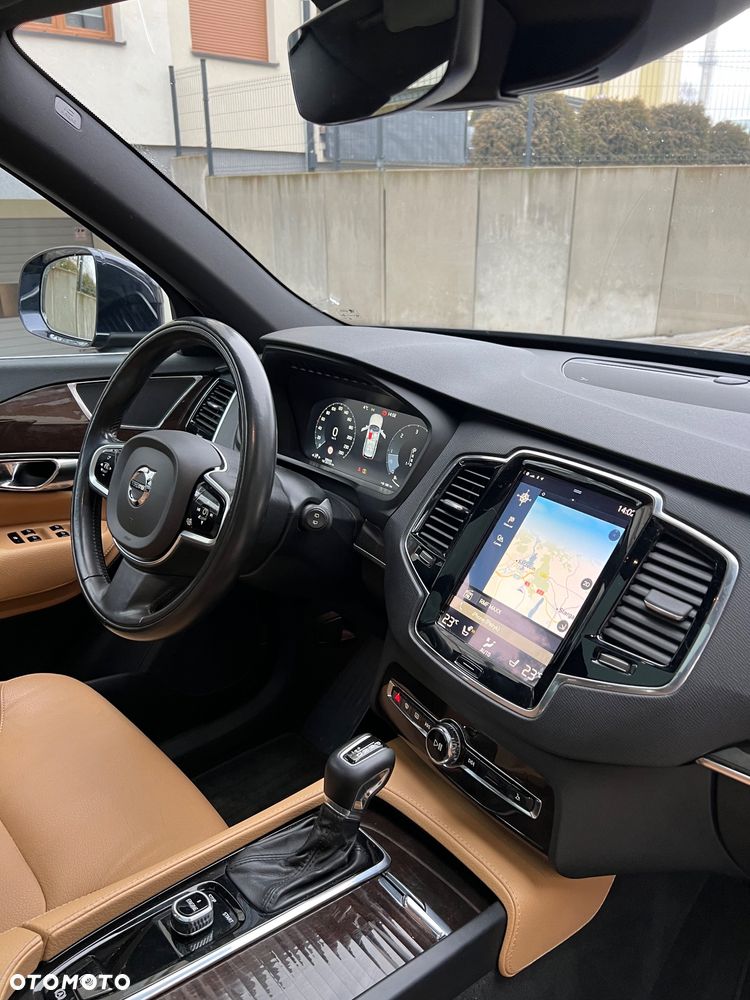 Volvo XC 90 D4 FWD Momentum 7os - 11