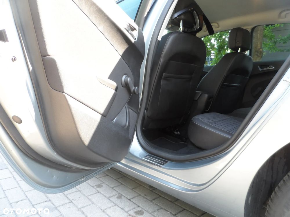 Opel Astra 1.4 T Active - 14