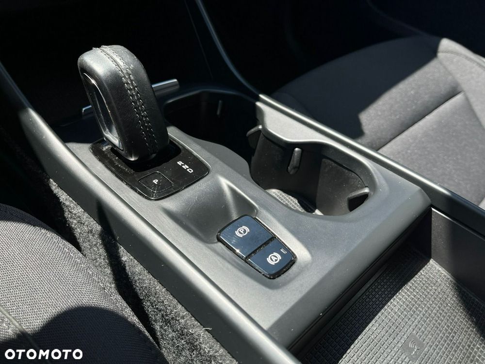 Volvo XC 40 - 22
