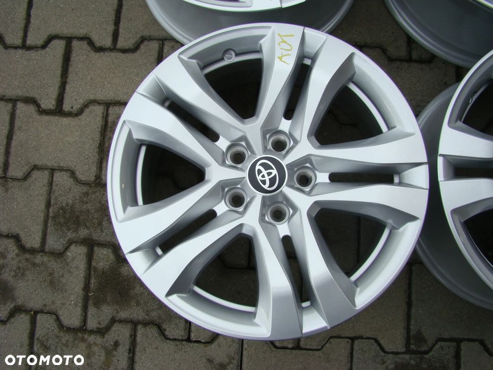 a01 5x114,3 Toyota C-HR RAV4 Verso Corolla Camry Avensis niemotnowane 7jx17 et35 - 4