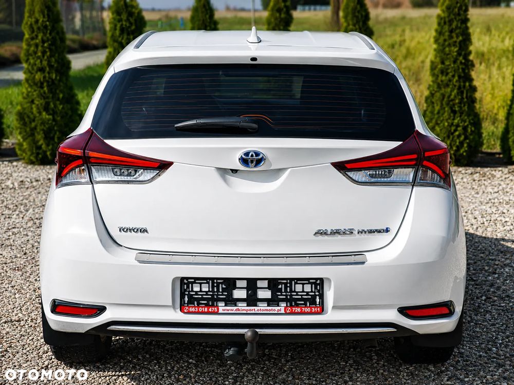 Toyota Auris 1.8 HSD Prestige NAVI - 10