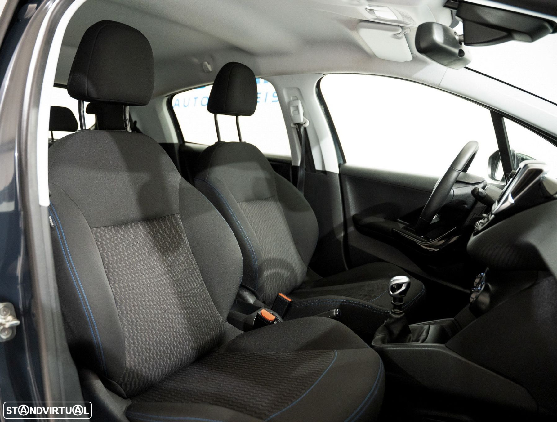 Peugeot 208 1.5 BlueHDi Signature - 13