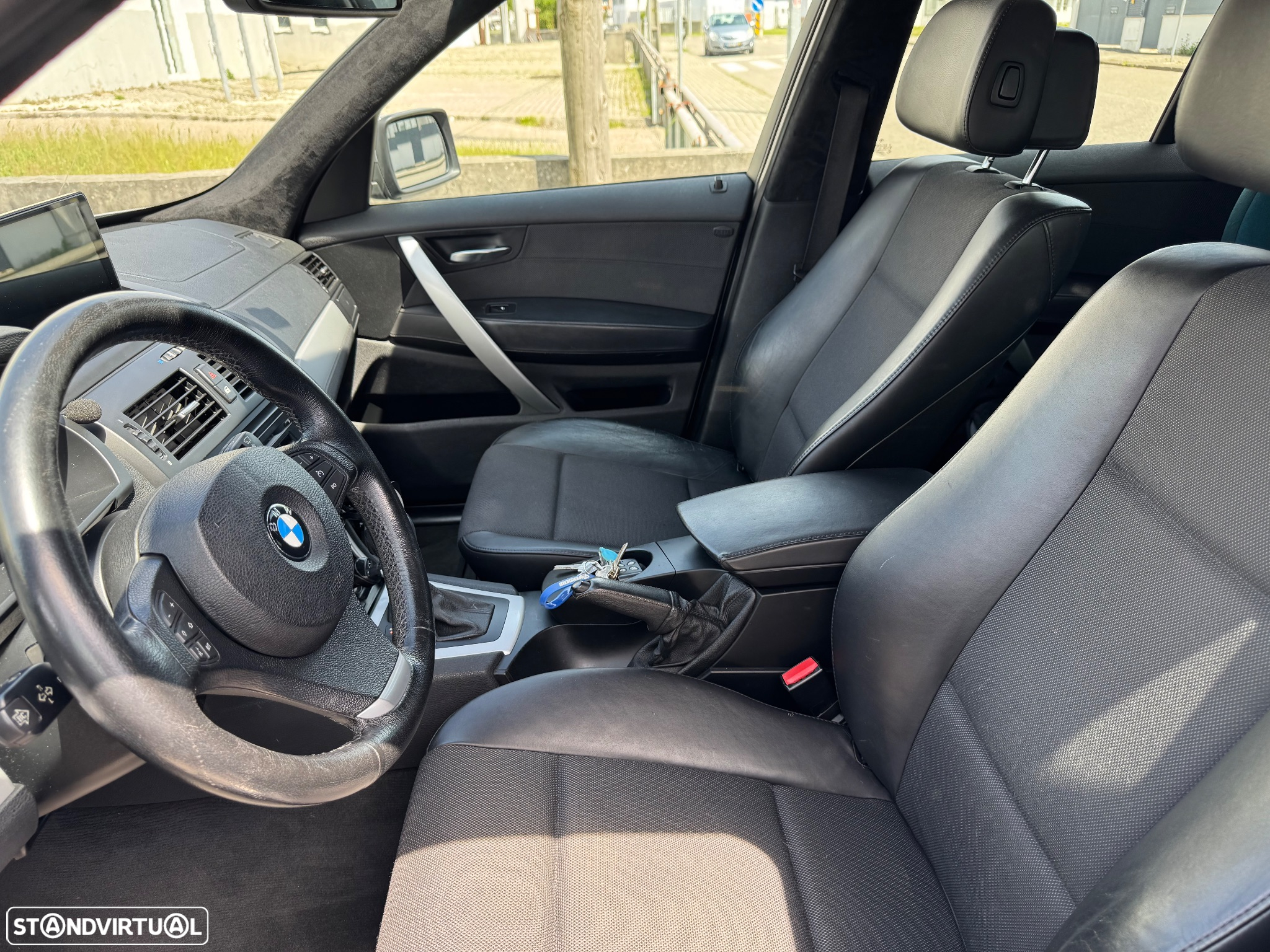 BMW X3 2.0 dA - 10