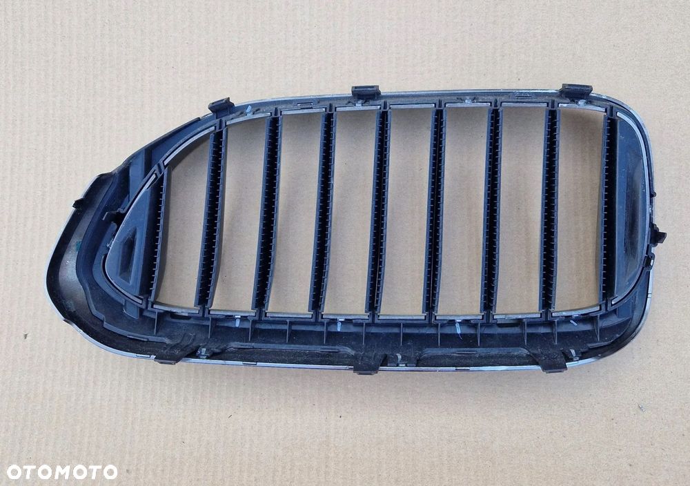 NERKA GRILL PRAWA BMW 5 G30 G31 MPAKIET ORYGINAŁ - 2