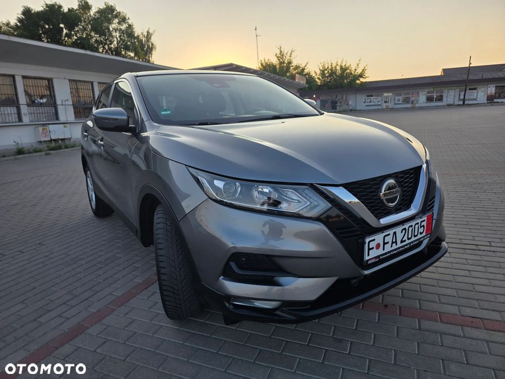 Nissan Qashqai 1.3 DIG-T AKARI - 14