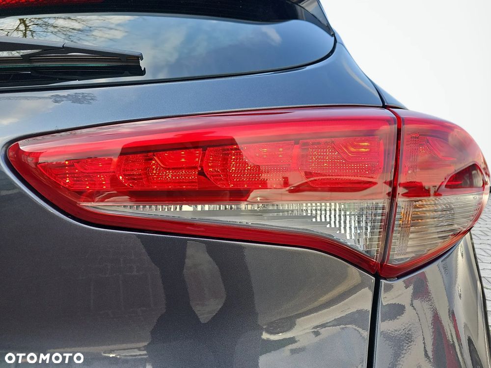 Hyundai Tucson 1.6 GDI BlueDrive Style 2WD - 12