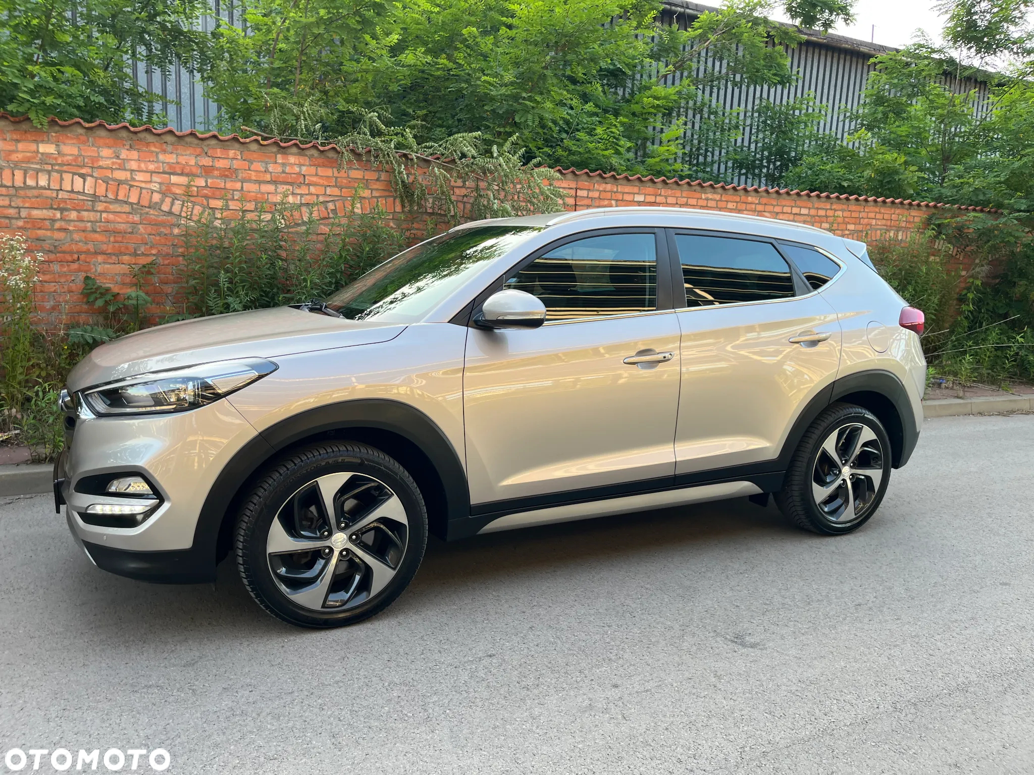Hyundai Tucson 1.7 CRDI BlueDrive Comfort 2WD - 16