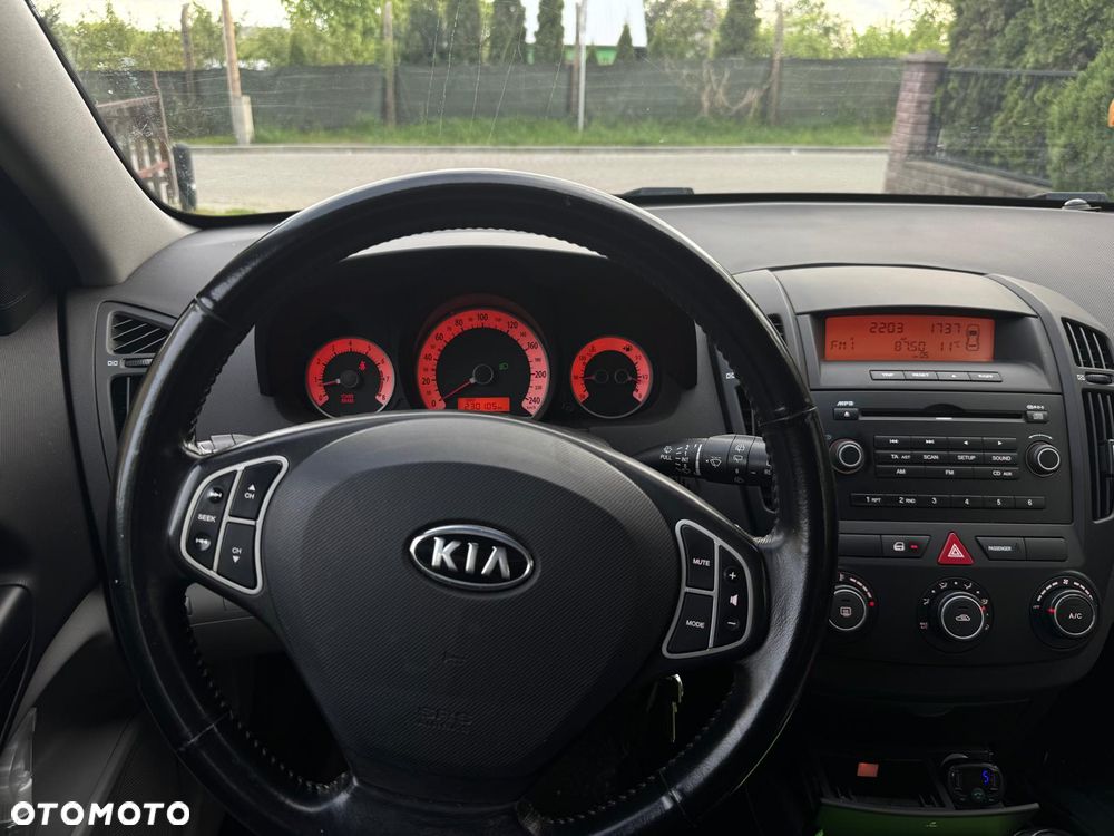 Kia Ceed 1.4 Comfort + - 11