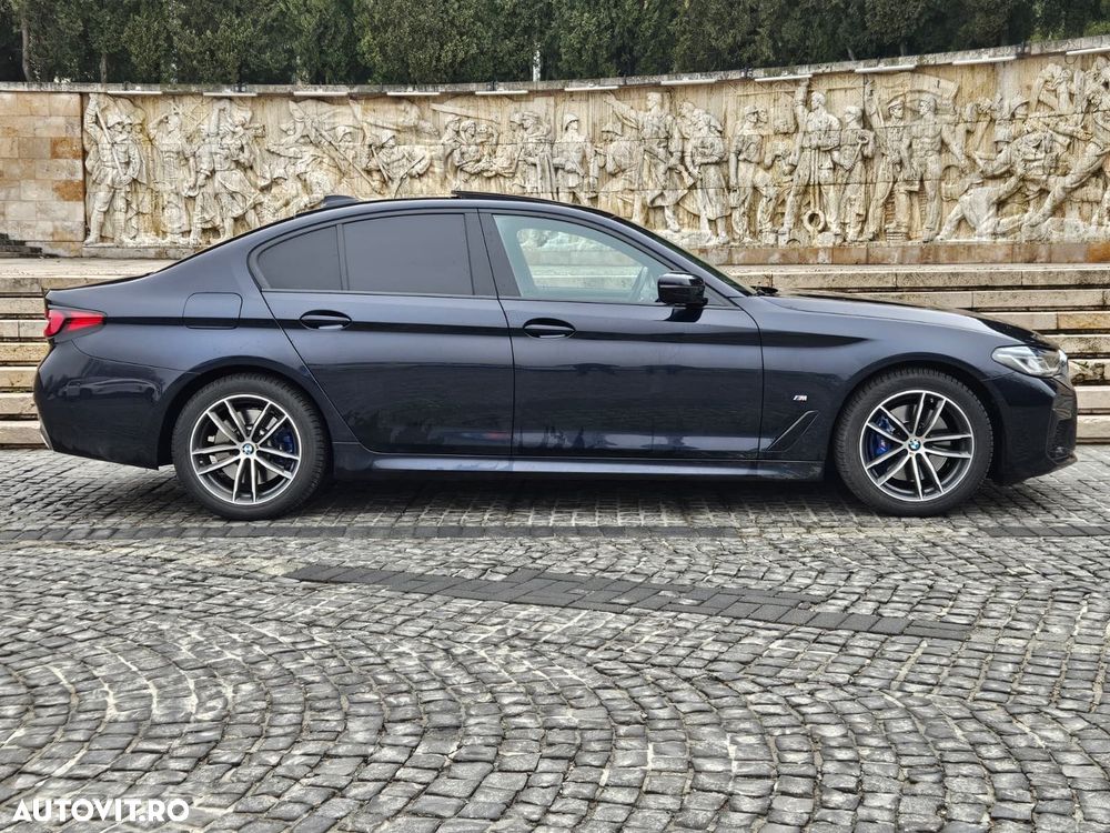 BMW Seria 5 530i xDrive AT MHEV - 3