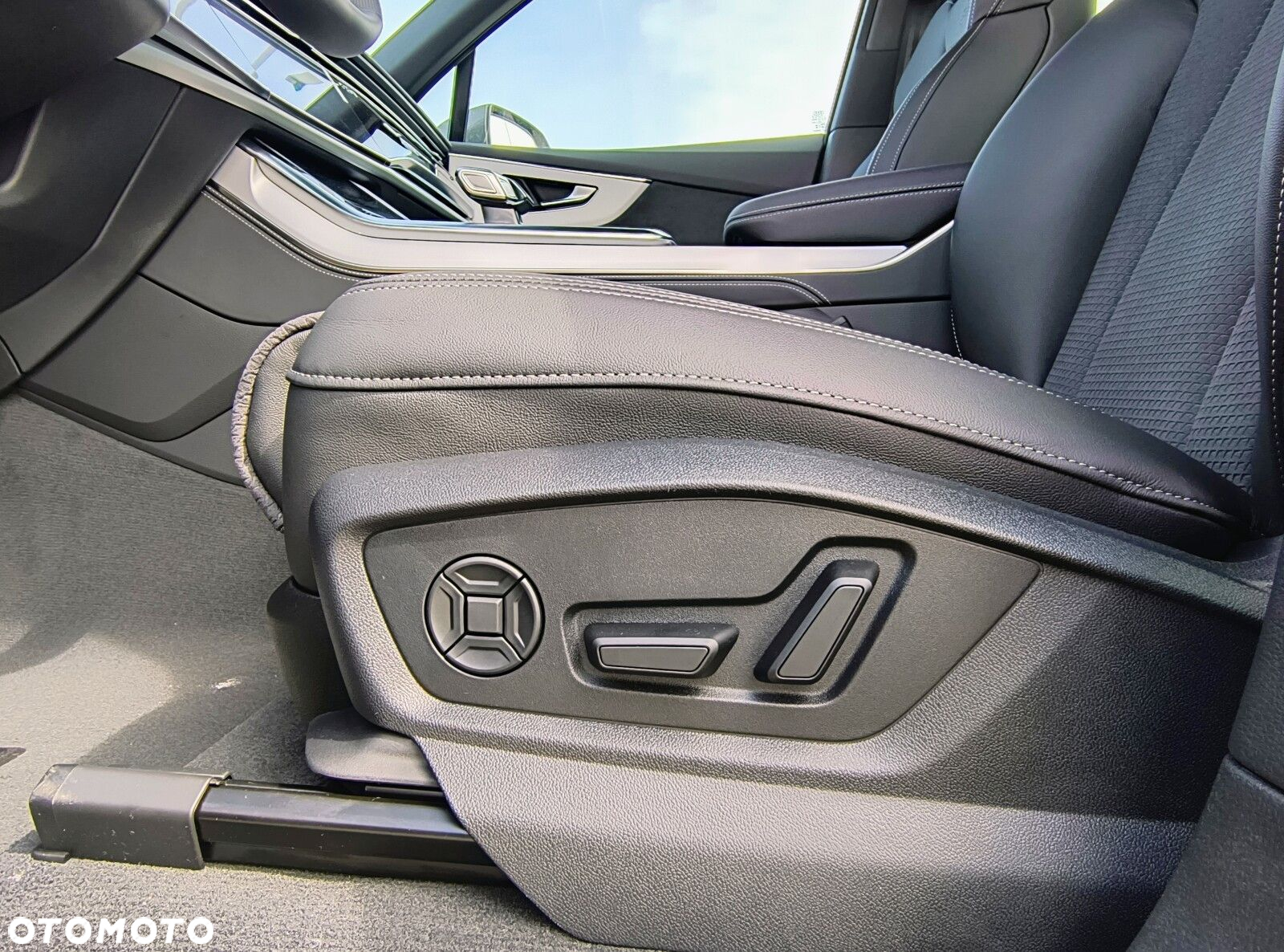 Audi Q7 - 24