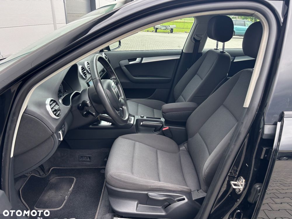 Audi A3 Sportback 1.4 TFSI Ambiente - 21