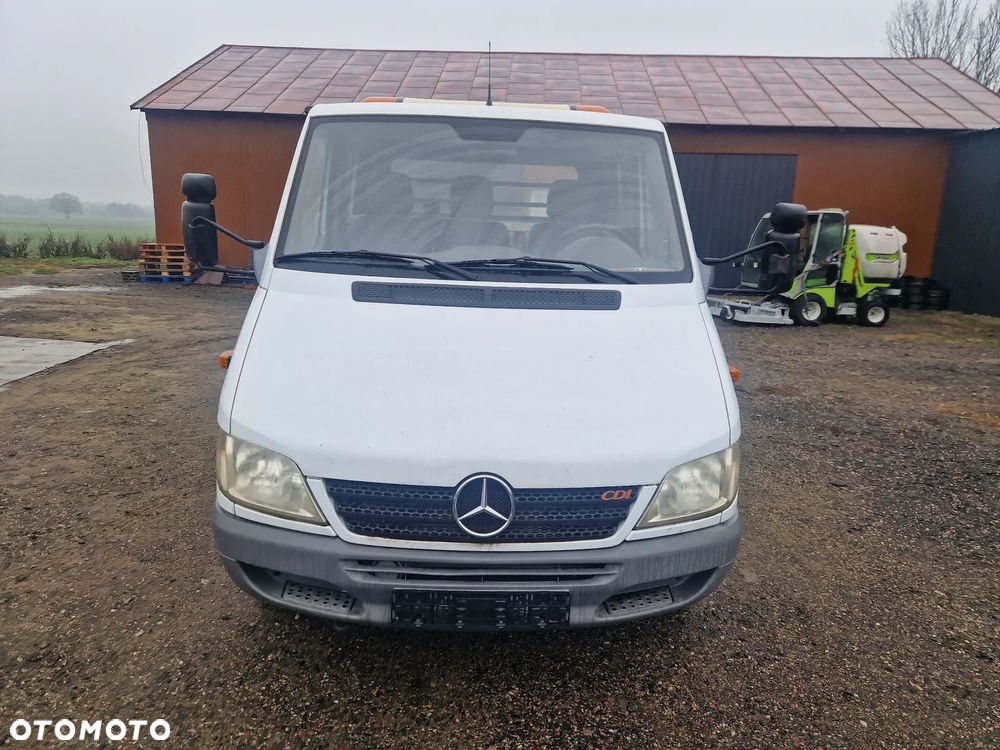Mercedes-Benz SPRINTER - 2