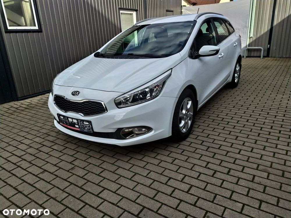 Kia Ceed 1.6 GDI DCT Platinum Edition - 2