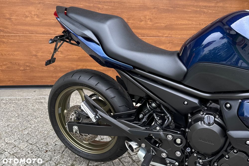 Yamaha XJ - 7