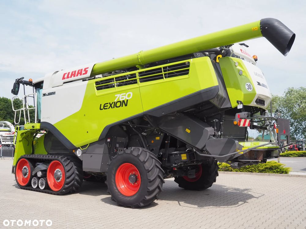 Claas Lexion 760TT + V930 - 3