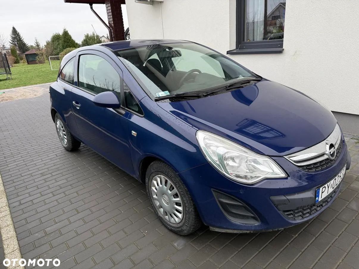 Opel Corsa 1.2 16V Essentia - 1