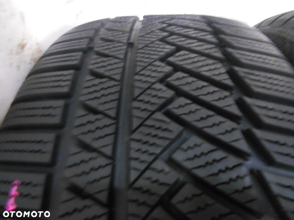 OPONY 235/45R17 CONTINENTAL WINTER CONTACT TS 850P XL DOT 2922 / 1718 8.4MM - 4