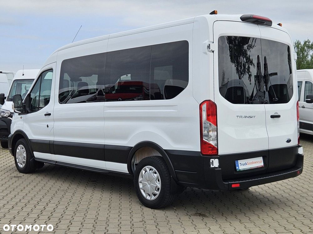 Ford Transit - 12