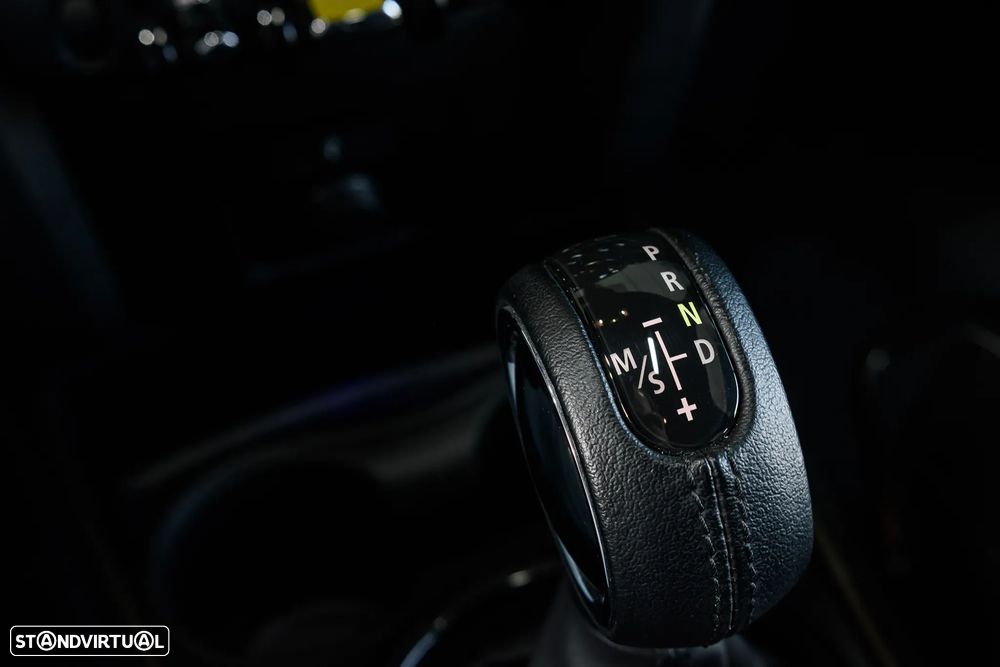 MINI Countryman Cooper SE ALL4 Auto - 30