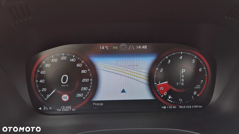 Volvo XC 60 T4 Momentum Pro - 16
