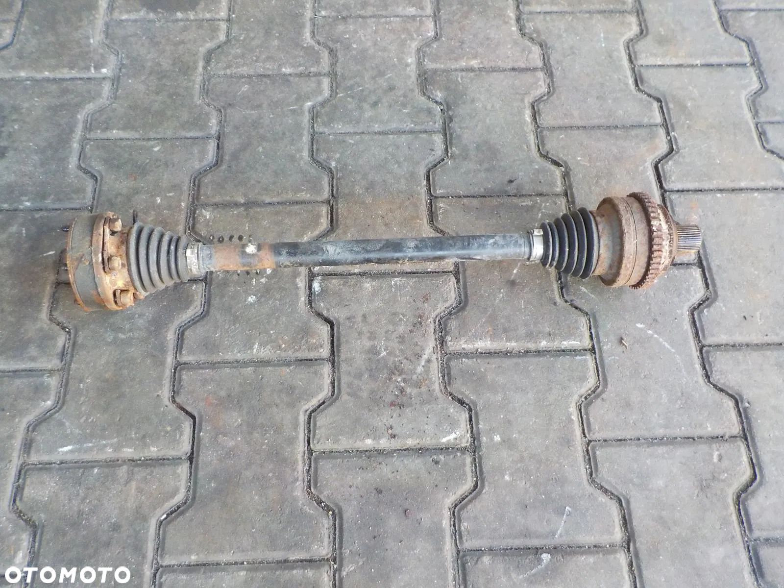 VW T4 SYNCRO 4X4 96- PÓŁOŚ PRZEGUB LEWY TYŁ TYLNY ABS - 1