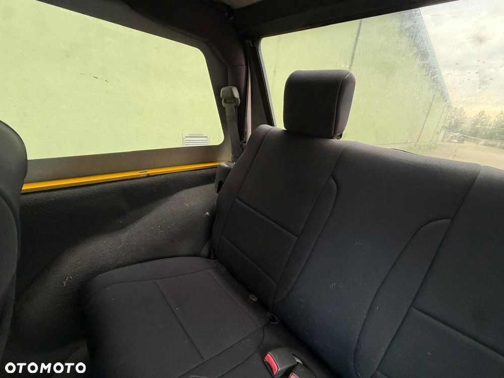 Jeep Wrangler - 13