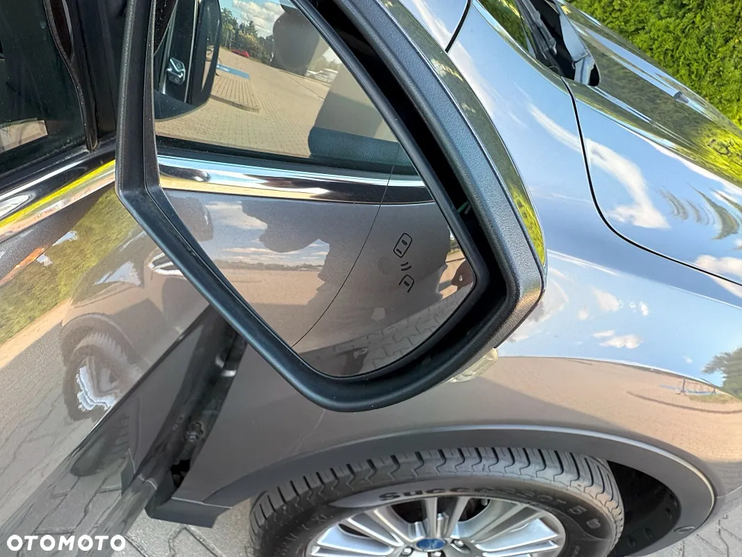 Ford Kuga 1.6 EcoBoost 2x4 Titanium - 6